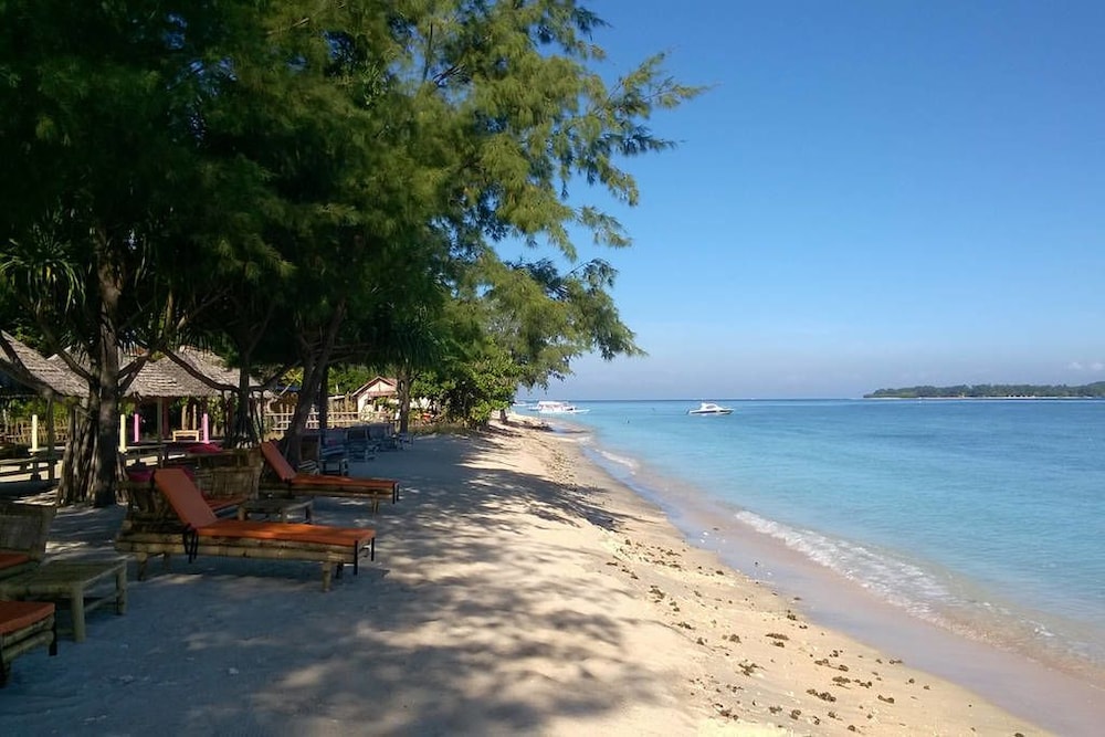 nusa indah bungalows