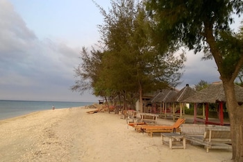 nusa indah bungalows
