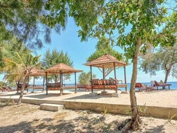 nusa indah bungalows