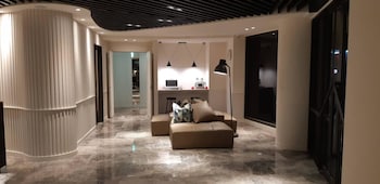 New California Hotel,New Taipei City>>New Taipei,4 star