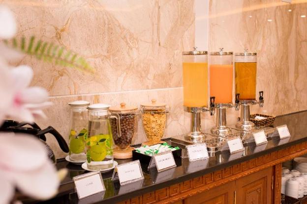 lakeside 2 hotel nam dinh
