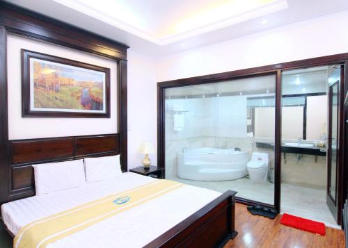 lakeside 2 hotel nam dinh