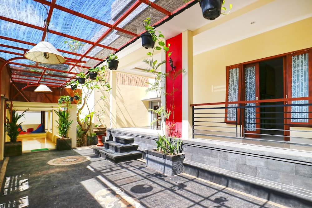 taste of bali hostel