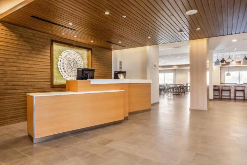 fairfield inn and suites by marriott dallas arlington south