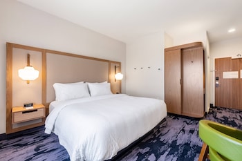 fairfield inn and suites by marriott dallas arlington south