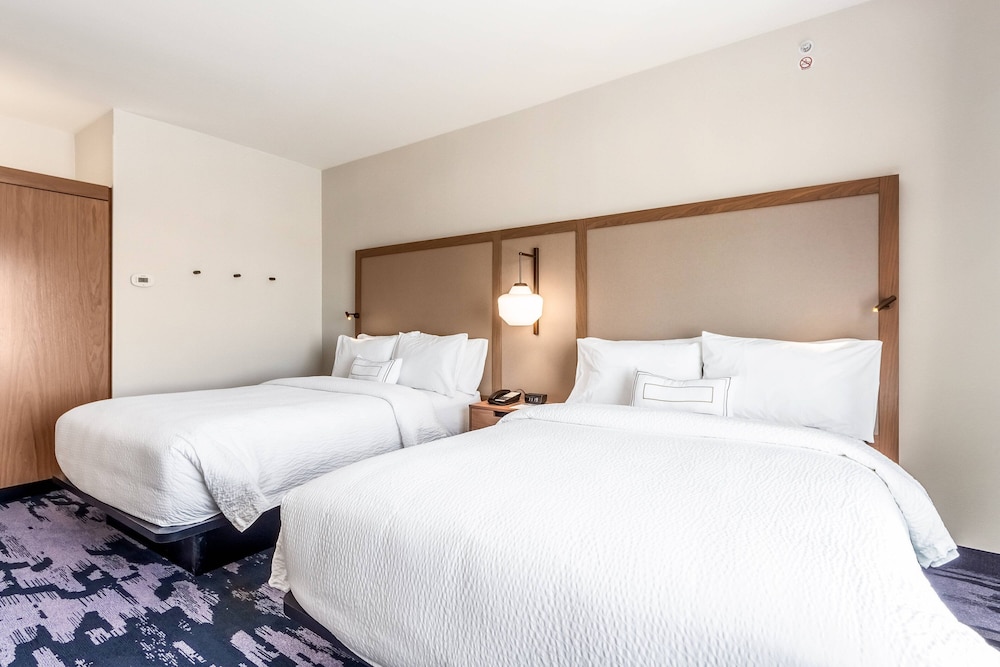 fairfield inn and suites by marriott dallas arlington south