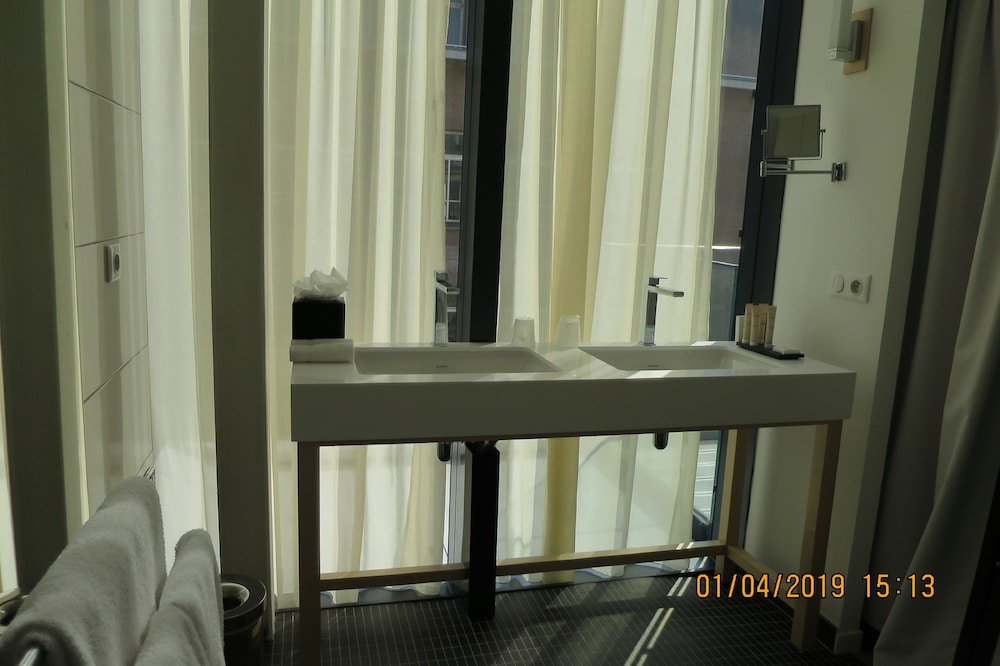 villa eiffel mademoiselle