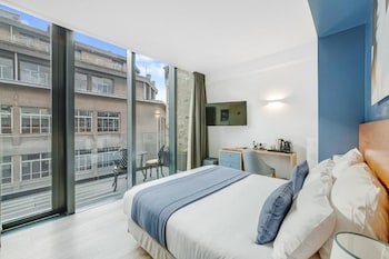 villa eiffel mademoiselle