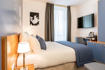 villa eiffel mademoiselle