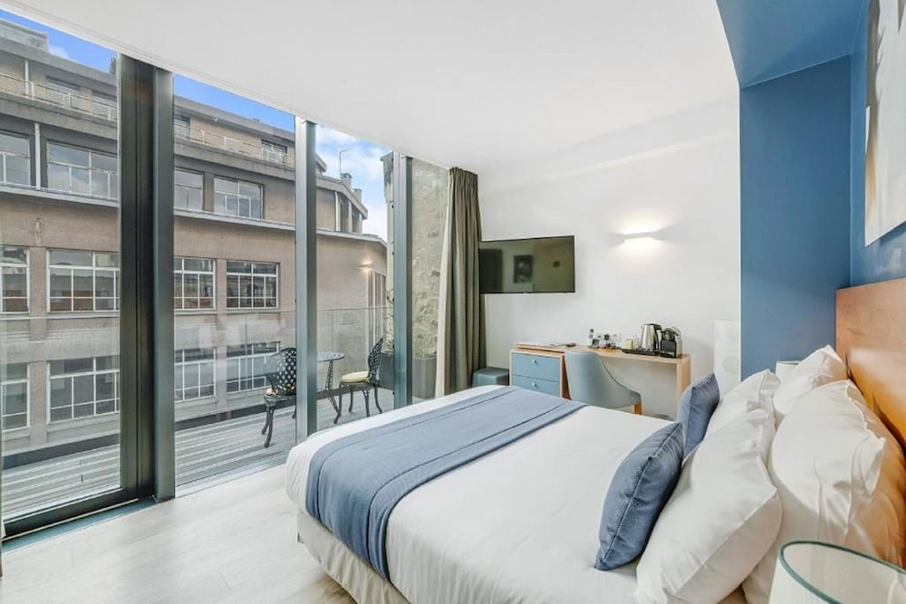 villa eiffel mademoiselle