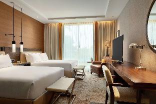 hoodoo moab curio collection by hilton