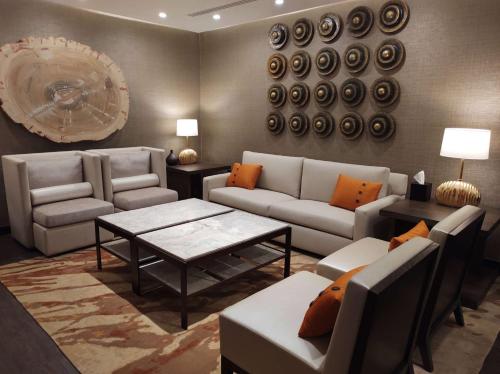 hoodoo moab curio collection by hilton
