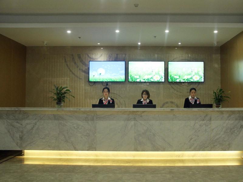 greentree inn lvliang xiaoyi city fuqian street ho