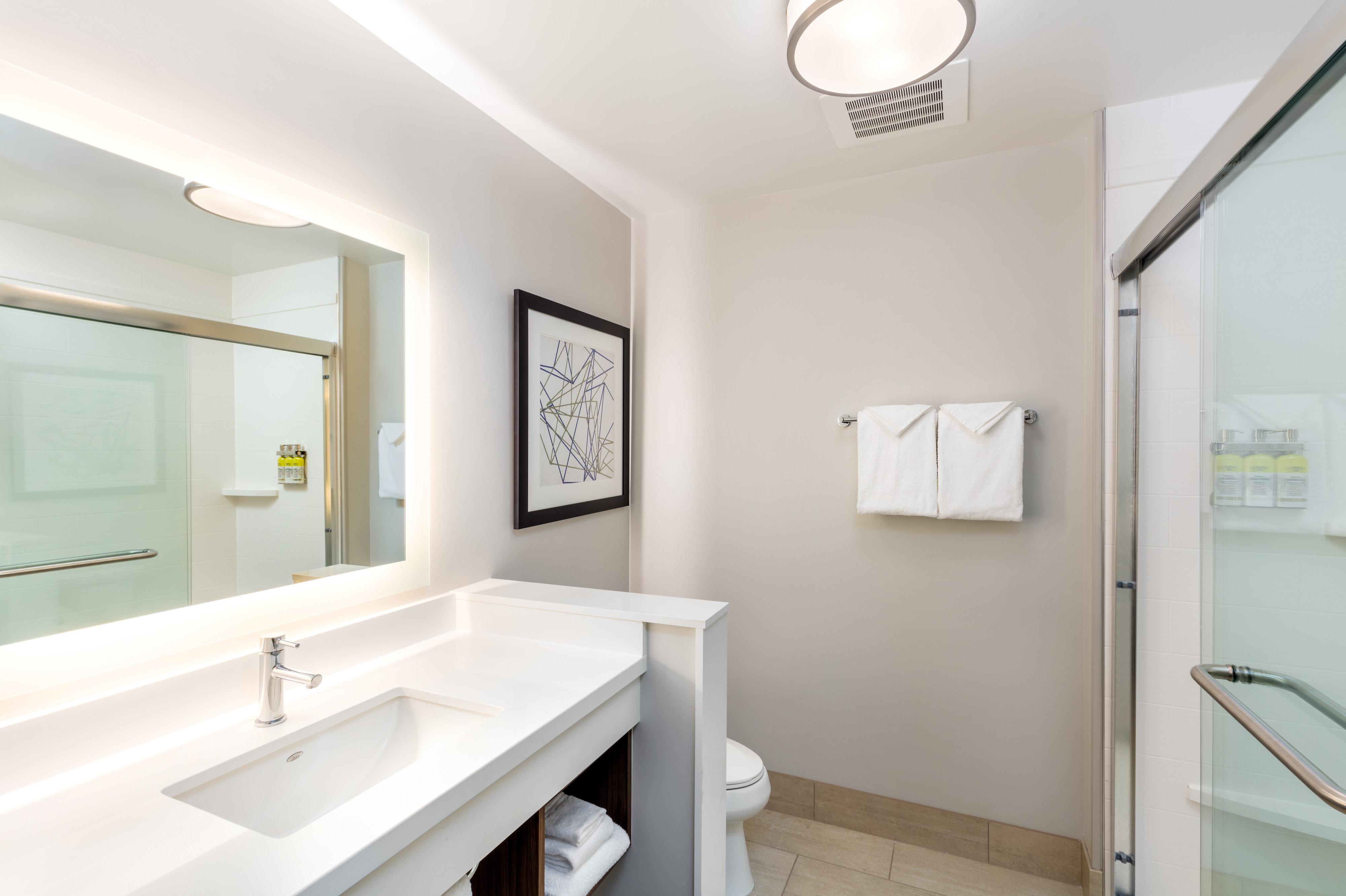 holiday inn express and suites moreno valley riversi