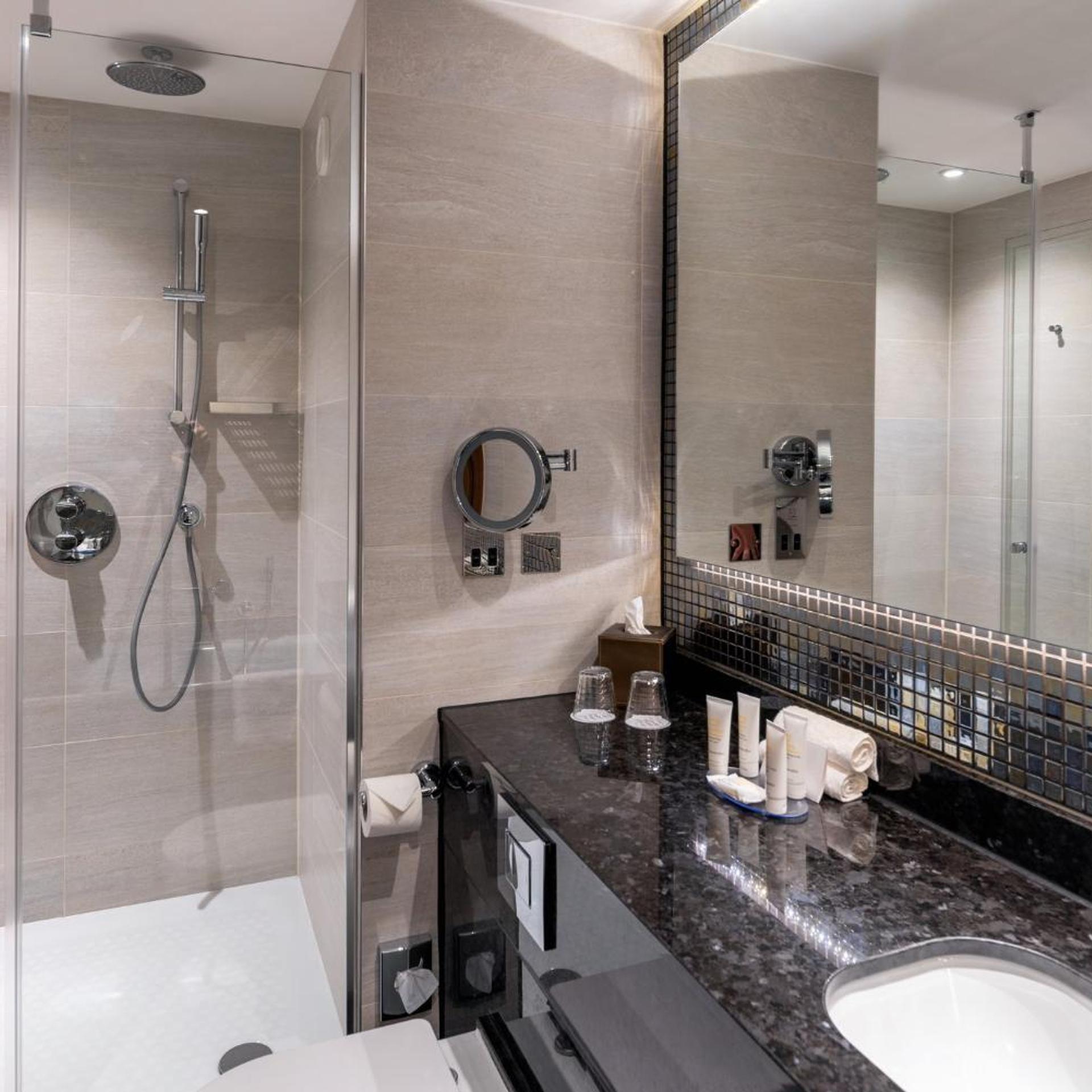crowne plaza london heathrow t4 an ihg hotel