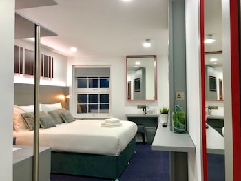 ilford hotel goodmayes