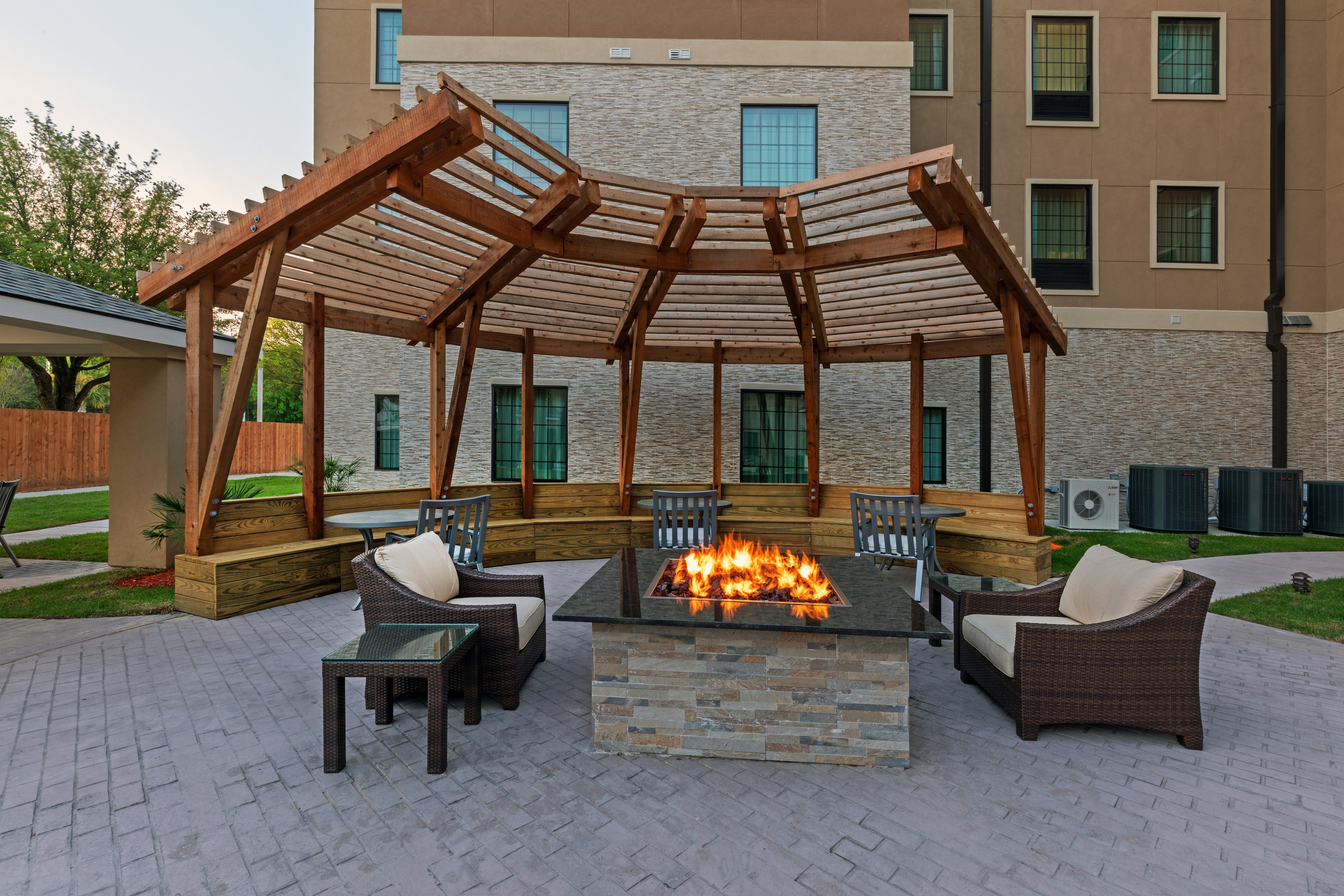 staybridge suites iah airport east an ihg hotel