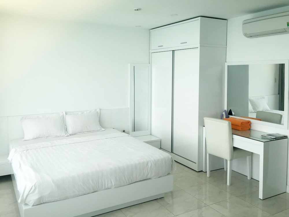 sunrise ocean view apartment