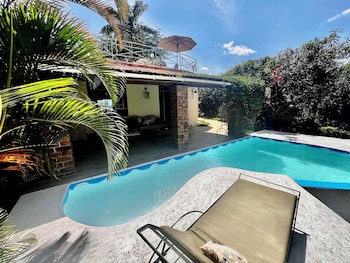 pink flamingo boutique hotel