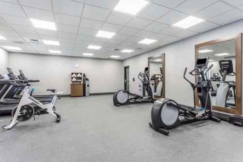 hampton inn and suites guymon