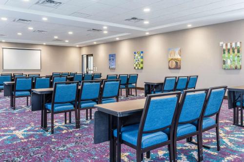 hampton inn and suites guymon