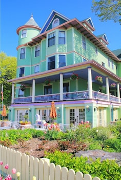 inn on mackinac