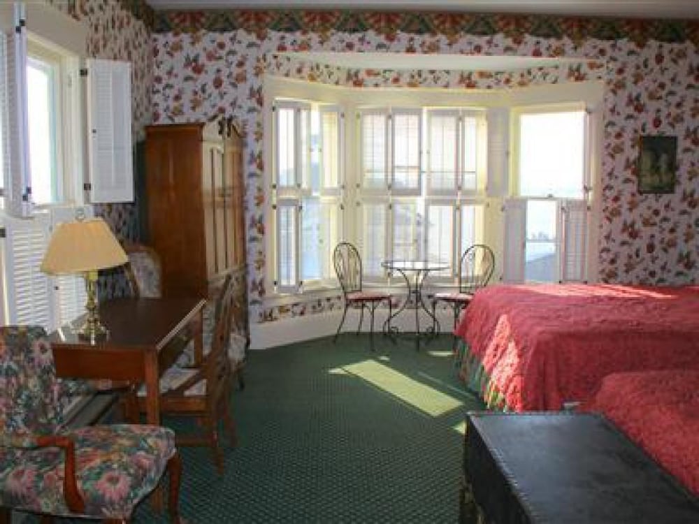 inn on mackinac