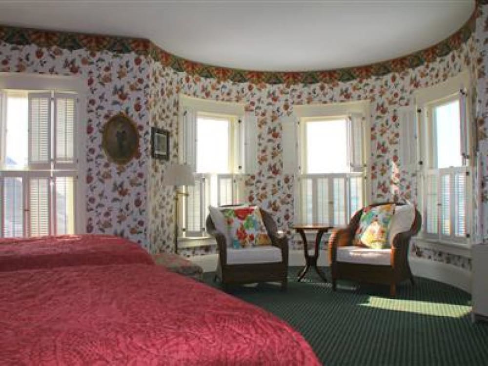 inn on mackinac