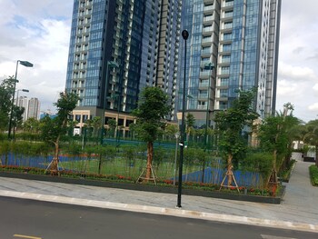 Oasis Vinhome Golden River Apt,Near Saigon Zoo And Botanic Garden,0 star