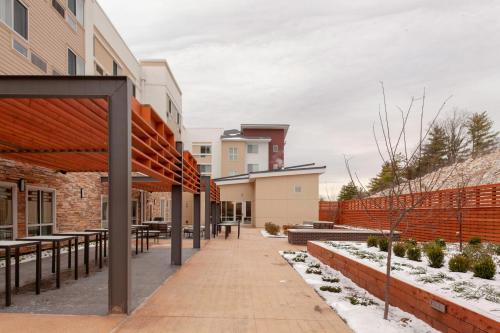 courtyard by marriott st louis west county