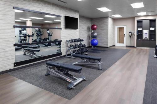 courtyard by marriott st louis west county