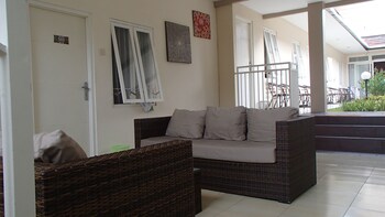shakila guest house