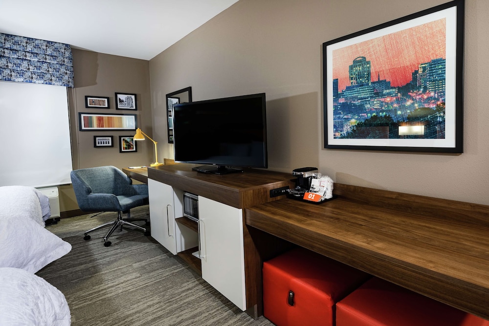 hampton inn and suites columbia killian road