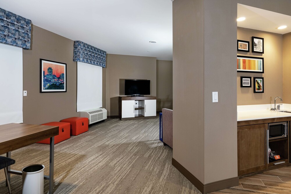 hampton inn and suites columbia killian road