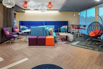 tru by hilton crossett