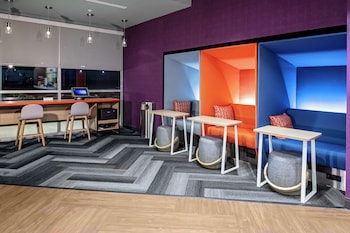 tru by hilton crossett