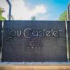 lou castelet