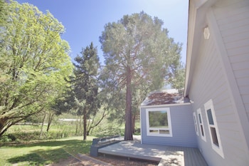 mandala springs wellness retreat center