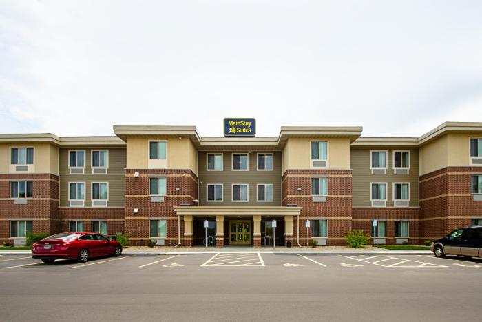mainstay suites madison monona