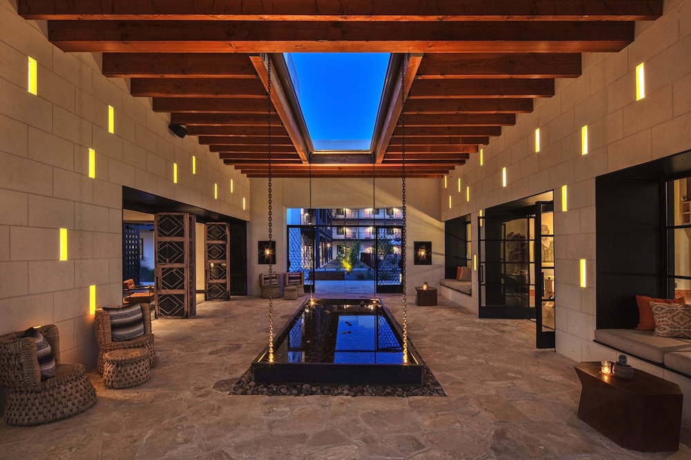 texican court by valencia hotel collection