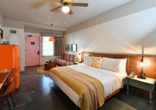 texican court by valencia hotel collection