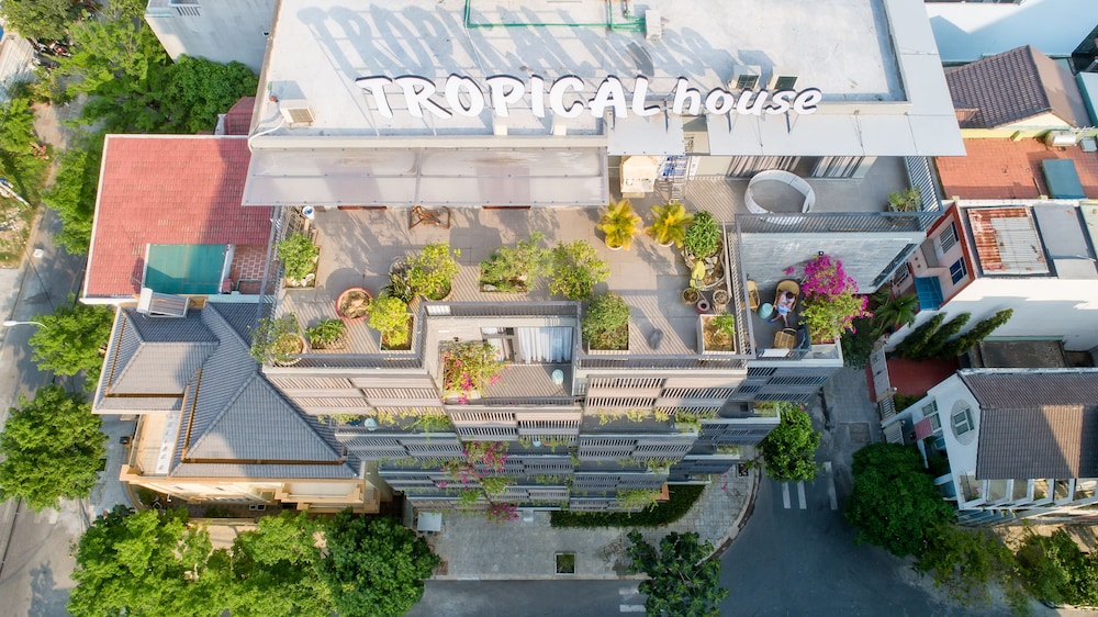 tropical house apartment da nang