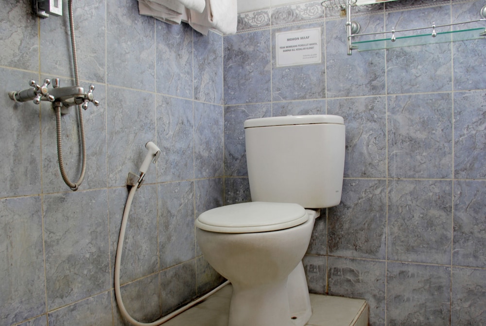 hotel lodaya by reddoorz