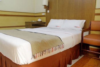 hotel lodaya by reddoorz