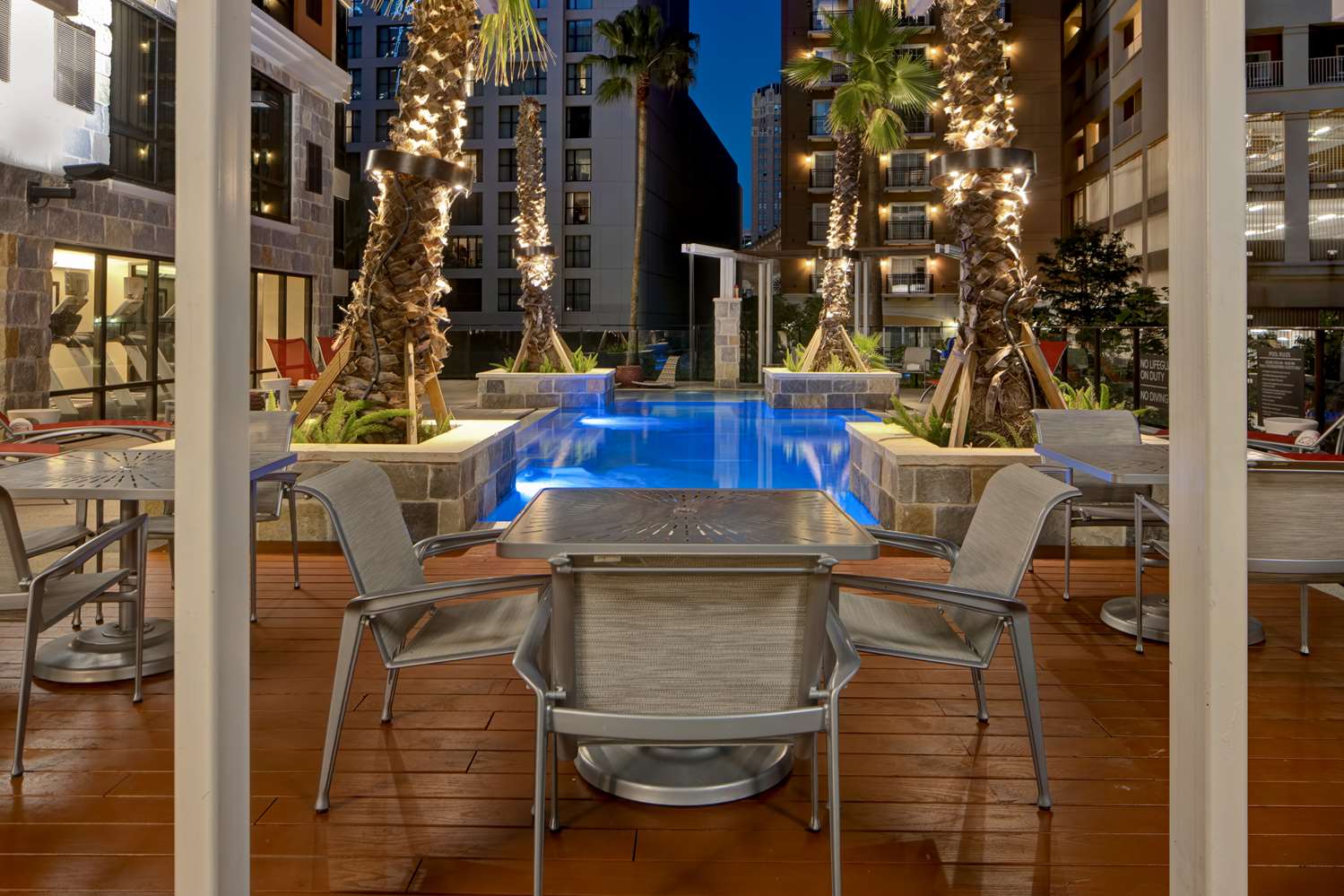 hampton inn and suites san antonio riverwalk