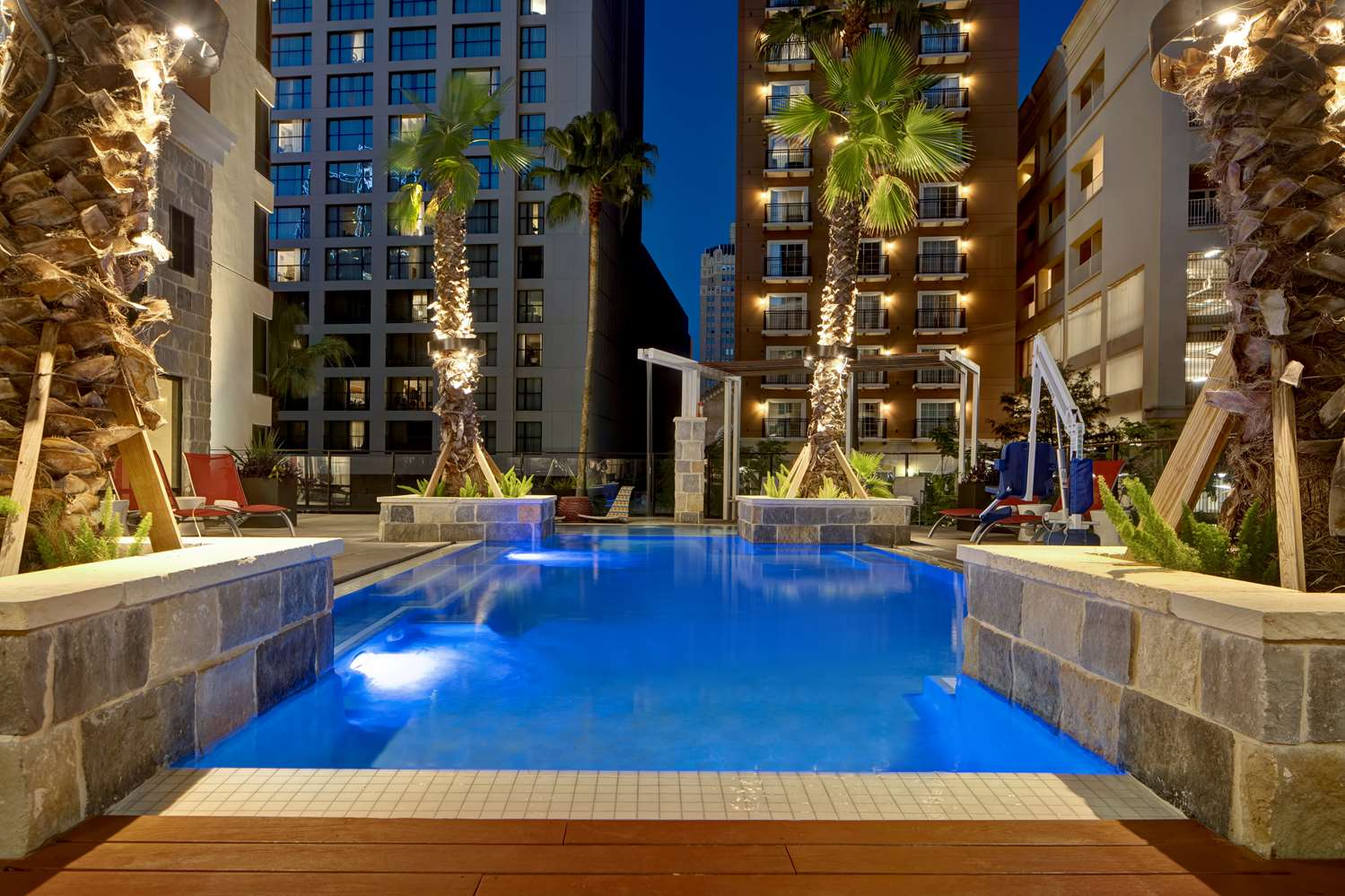 hampton inn and suites san antonio riverwalk