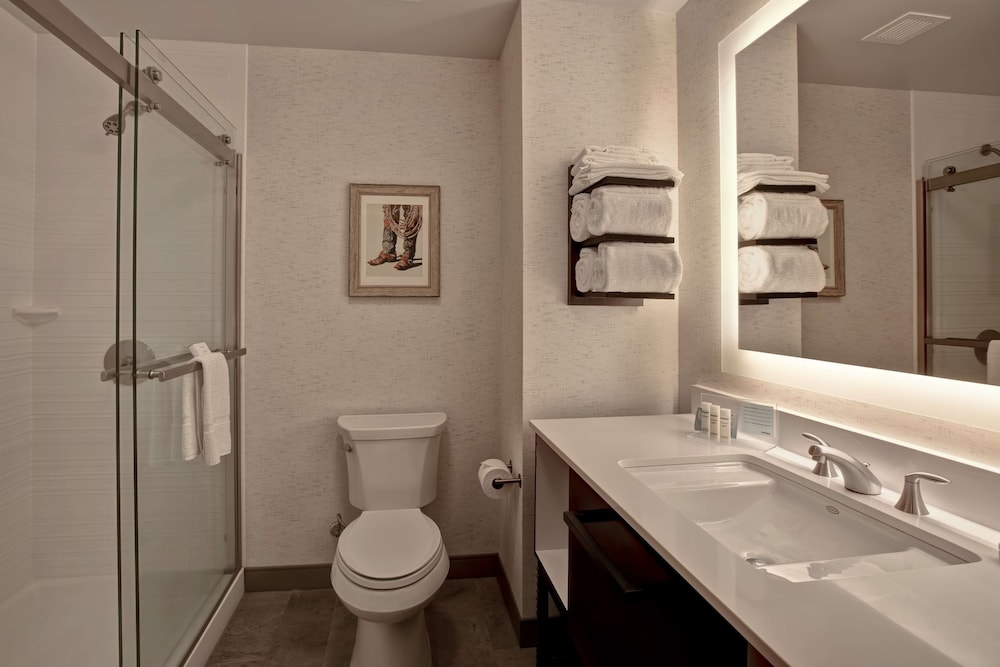 hampton inn and suites san antonio riverwalk