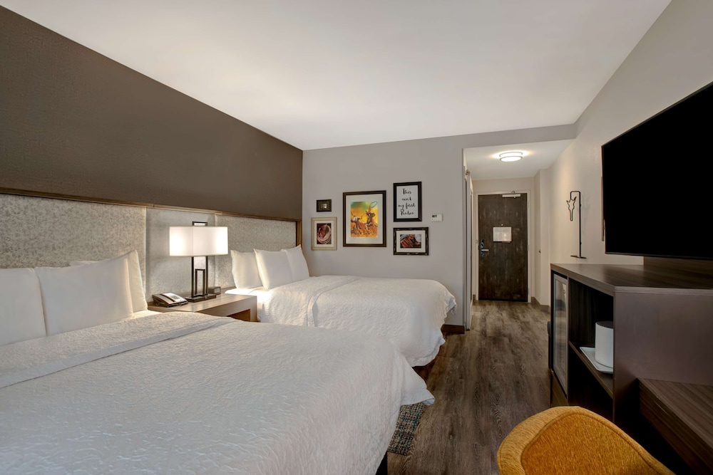 hampton inn and suites san antonio riverwalk