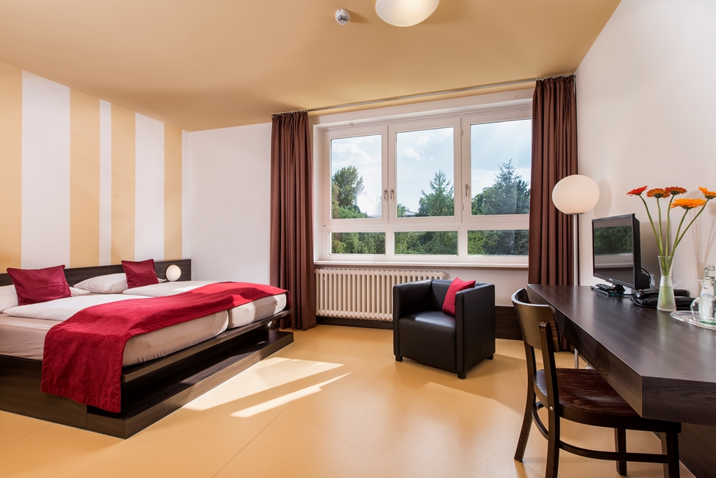 hotel grenzfall berlin