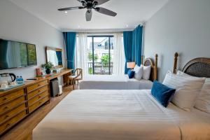 sunset sanato resort and villas